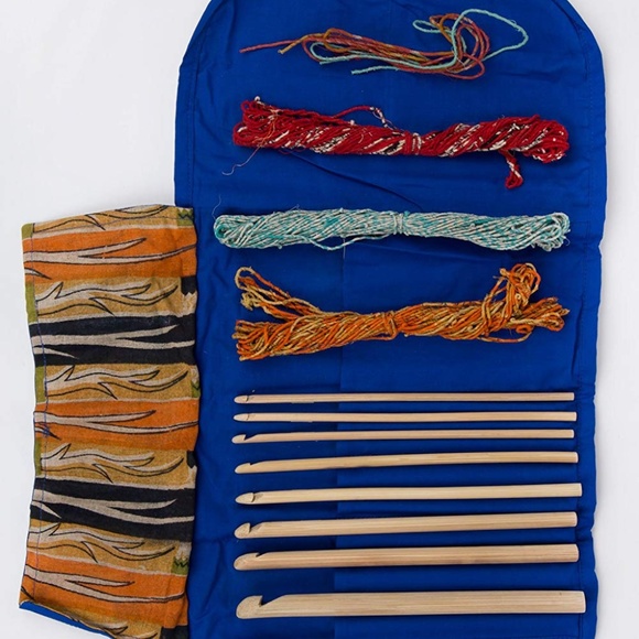 Fair Trade "Learn to Crochet" Bamboo Hook Set - Picture 3 of 3